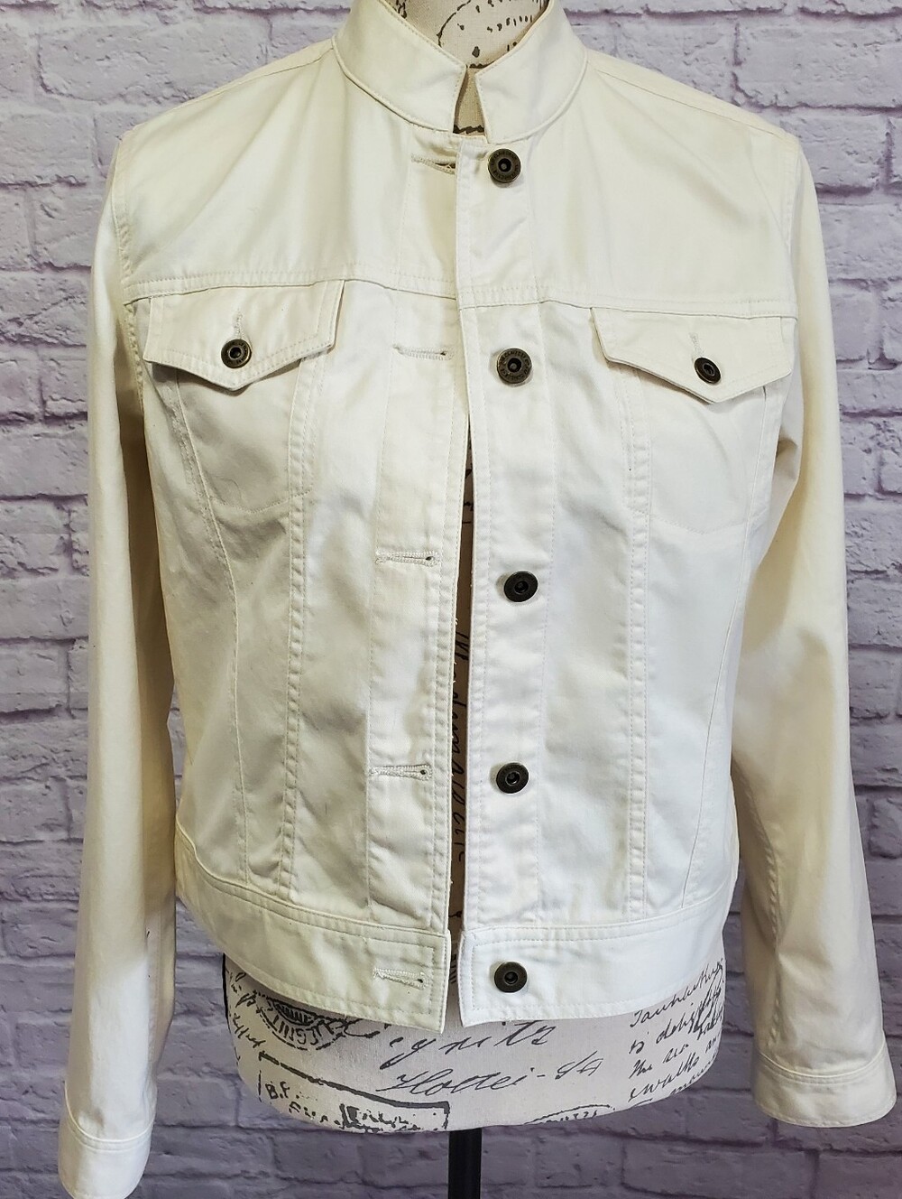 Liz Claiborne Jacket Size M Cream